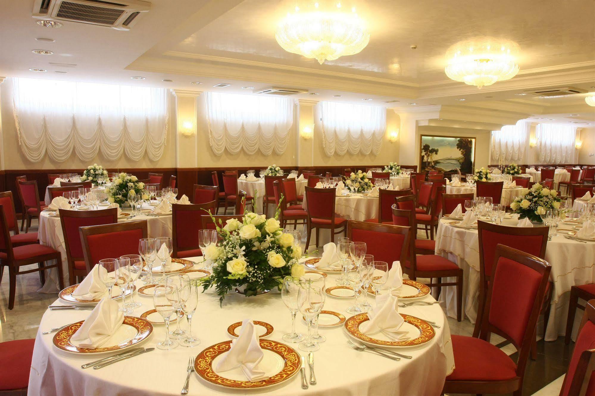 Hotel Ristorante Rossemi Сан-Джованни-Ротондо Экстерьер фото